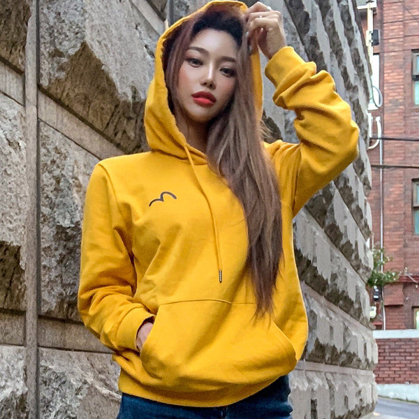 Planning EVISU Hills Logo Basic Hood T-shirt_ET5UTS911_YE